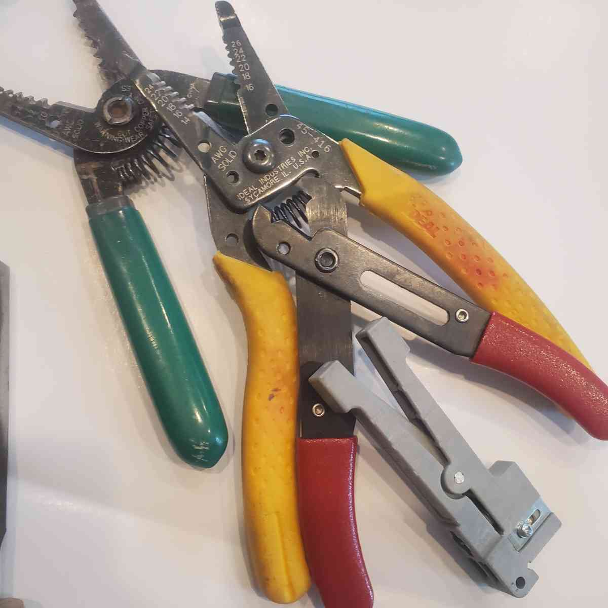 Misc Tools File Rasps Wire Strippers Battery Puller Chisel - Fort Worth, Texas - FleaMarketBay