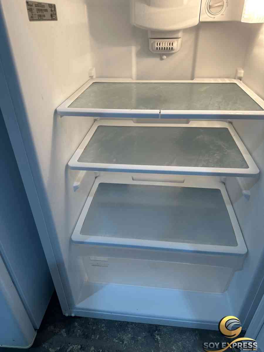 Whirlpool refrigerator top and bottom 24W - Miami, Florida - FleaMarketBay