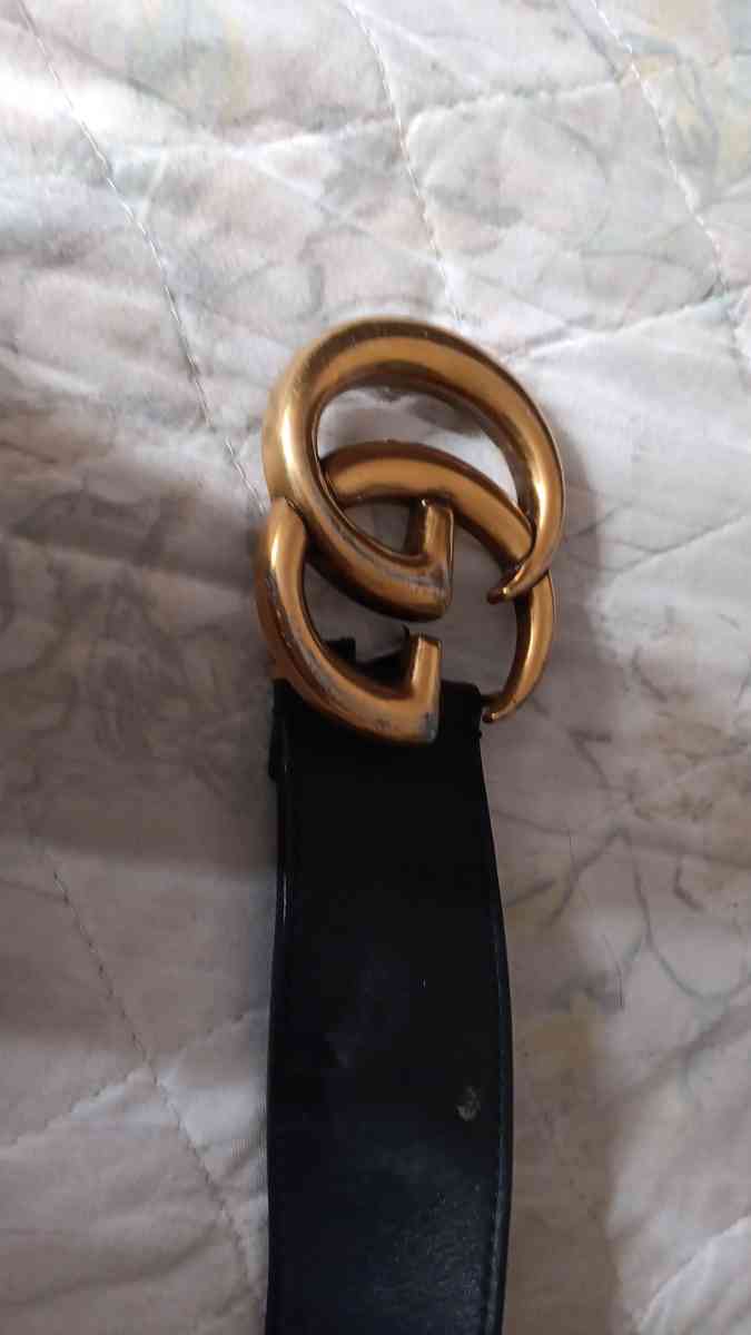 Gucci  belt - Salinas, California