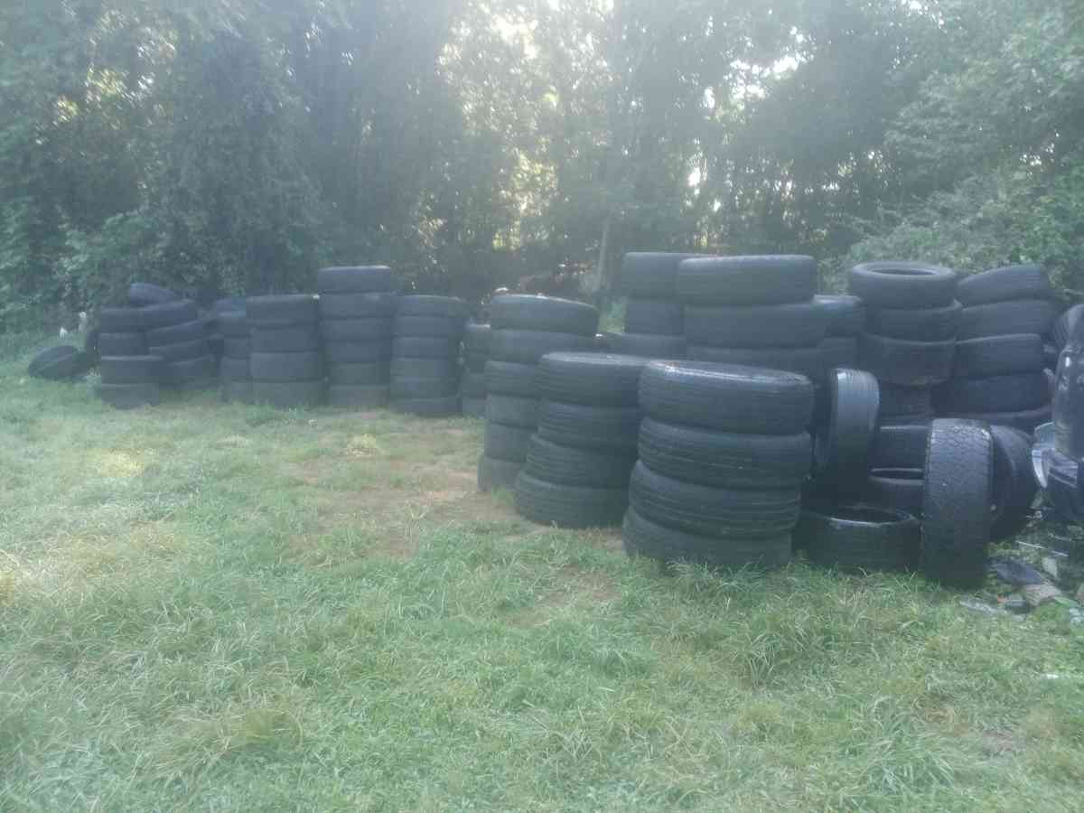 used tires all sizes can mount them to 30 a piece - Catawba, North Carolina