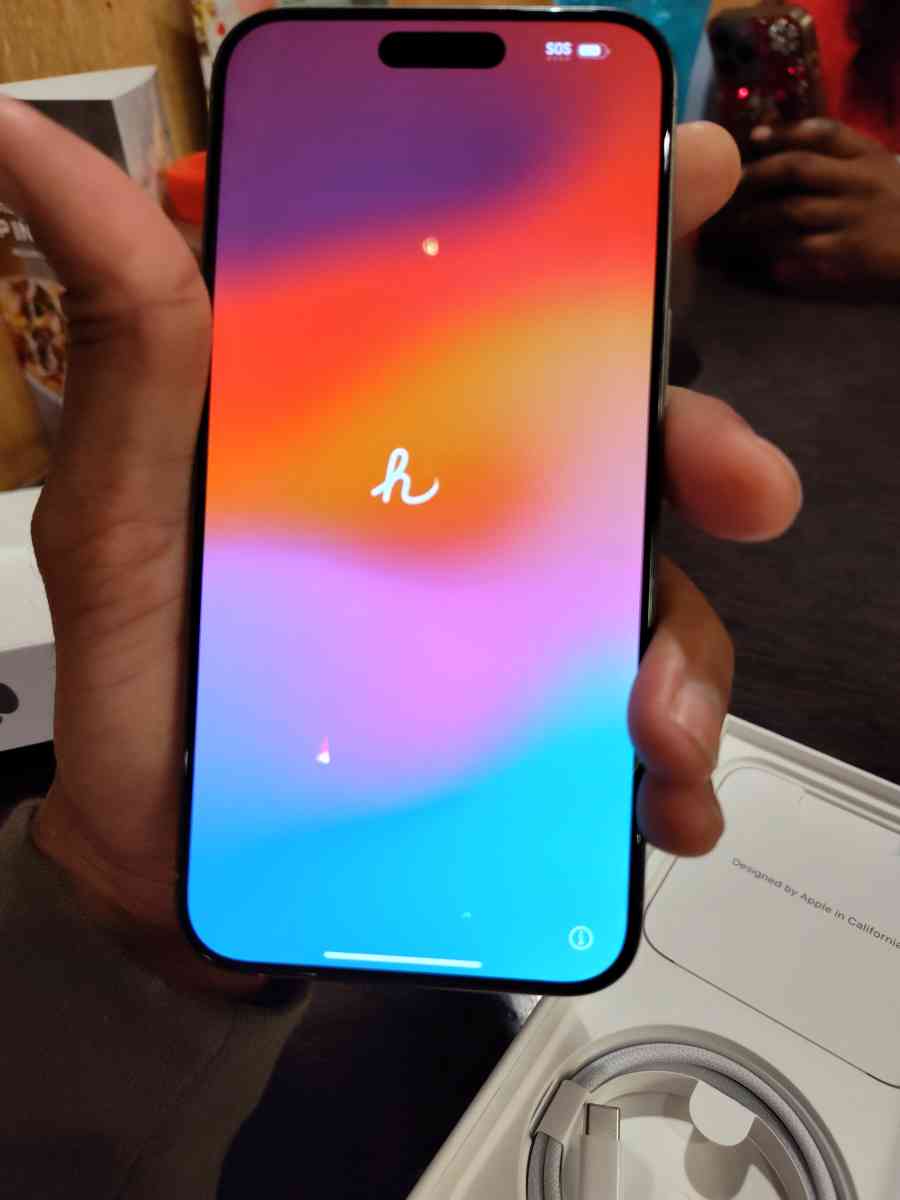 iPhone 15 pro max 1tb - Hemet, California - FleaMarketBay