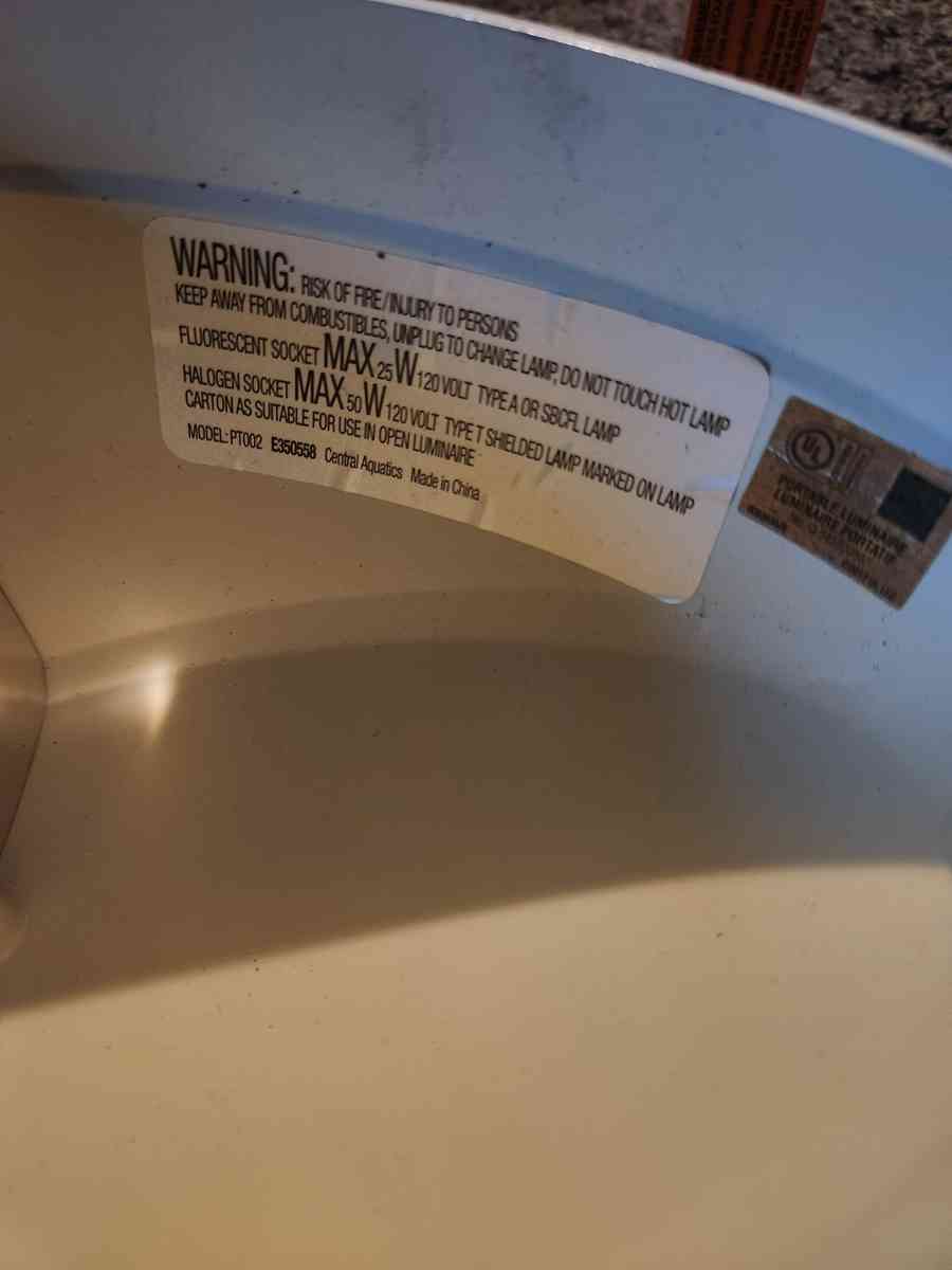 UV Heat duo lamp - Sunnyside, Washington - FleaMarketBay