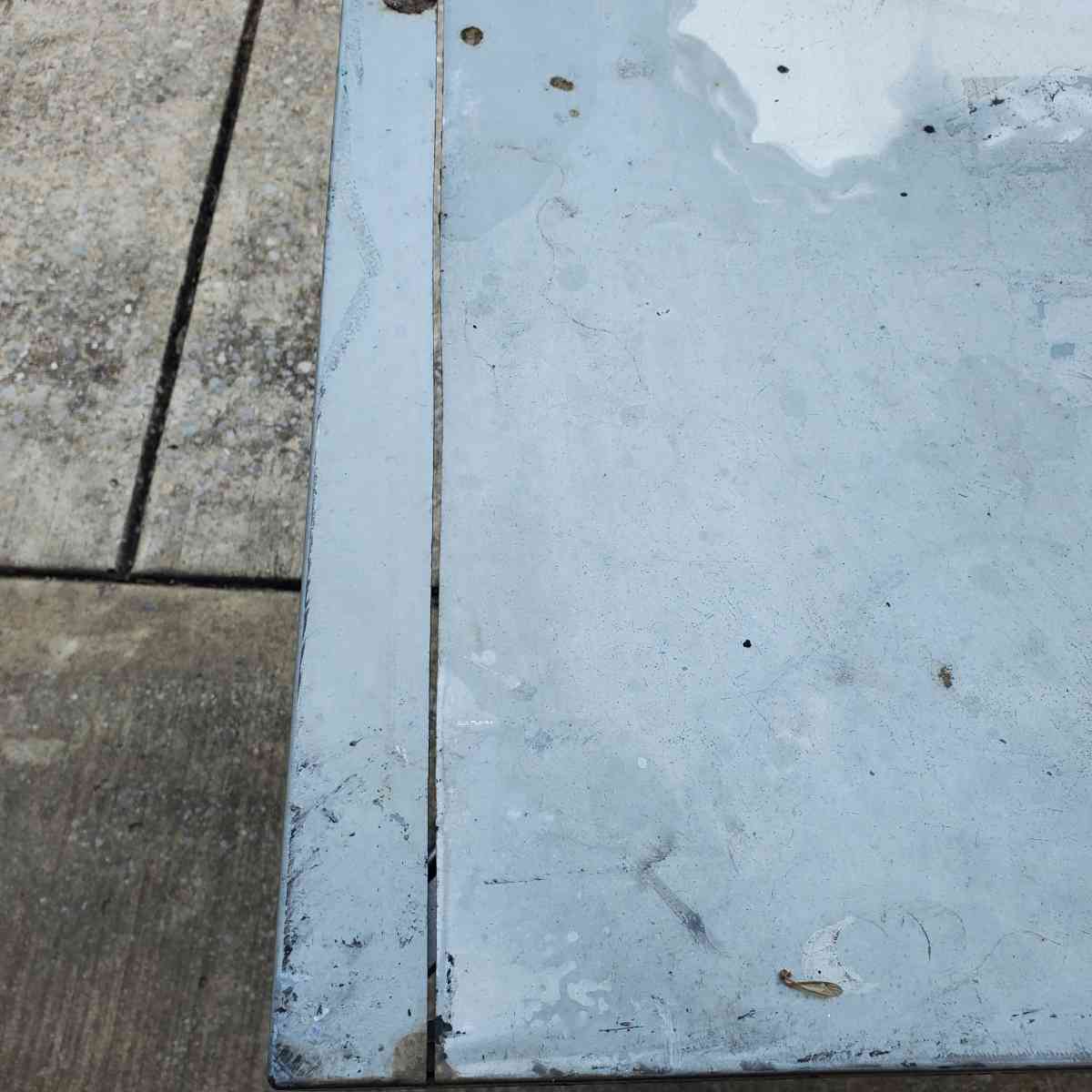 Metal Table With Straight Line Cut On One Side  315x315x29 - Rock Island, Tennessee - FleaMarketBay