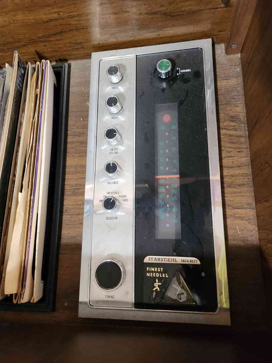 record cassette player - Greenville, South Carolina - FleaMarketBay