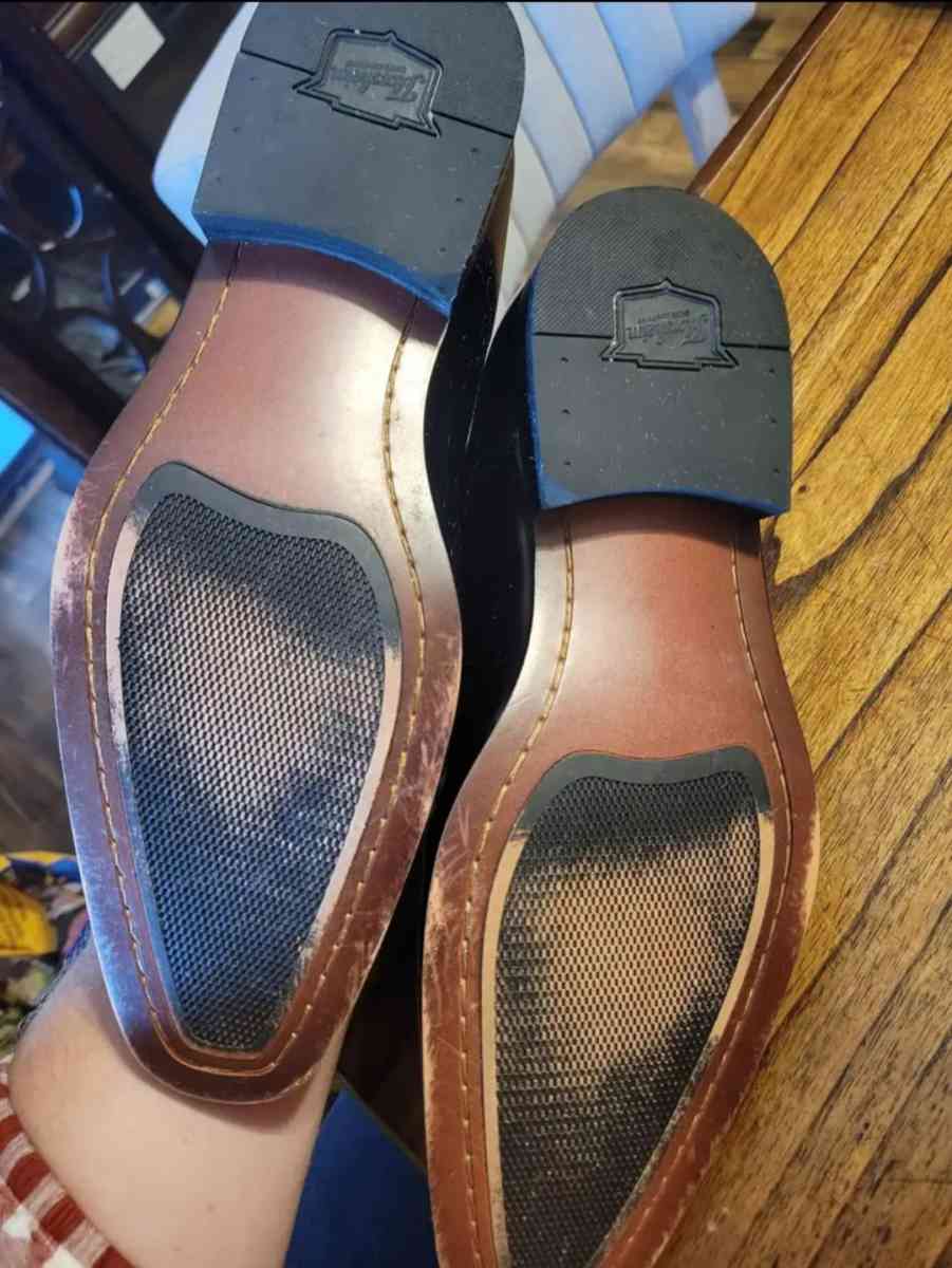 Mens dress up shoes - Saint Petersburg, Florida - FleaMarketBay