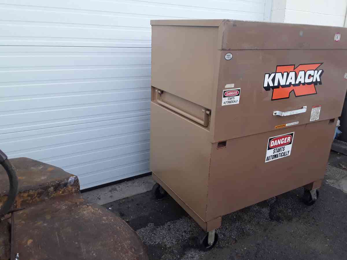 Nice HD Knaack Gang Box and HD Caster Wheels OEM Like New - Williamstown, New Jersey - FleaMarketBay
