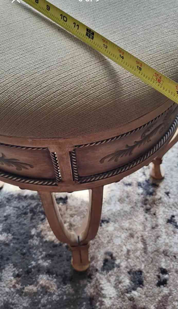 Vintage Stool Chair - Toms River, New Jersey - FleaMarketBay