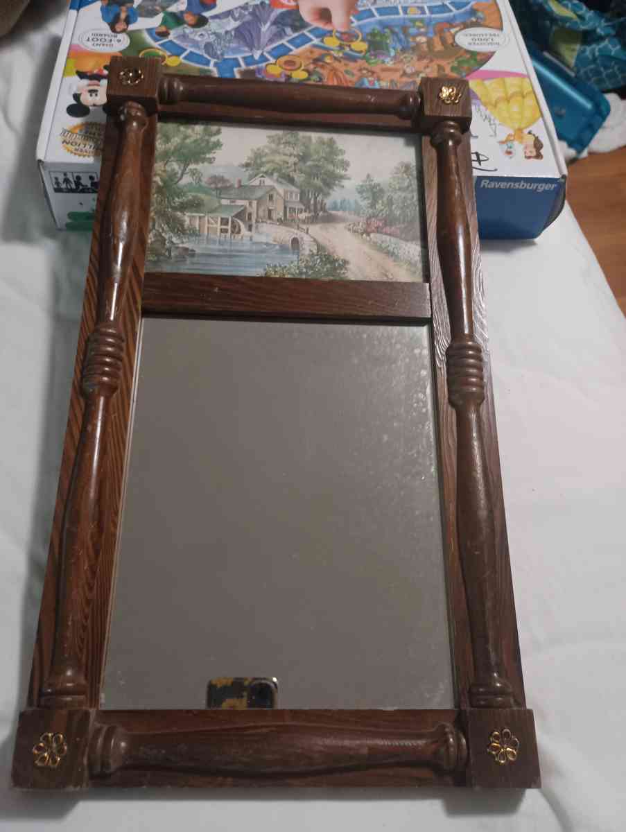 vintage mirror - York, Pennsylvania - FleaMarketBay
