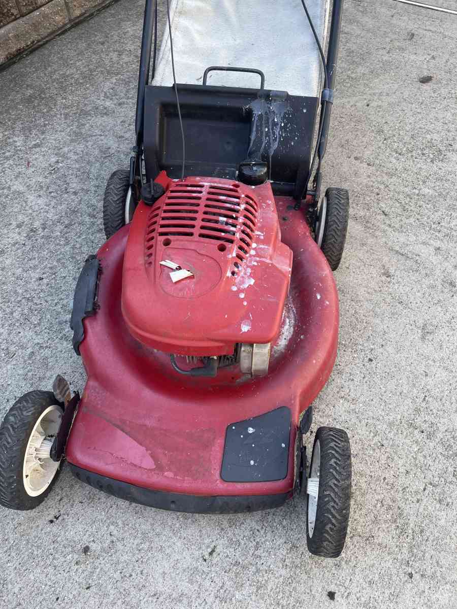 toro self propelled lawn mower - Lyndhurst, New Jersey - FleaMarketBay