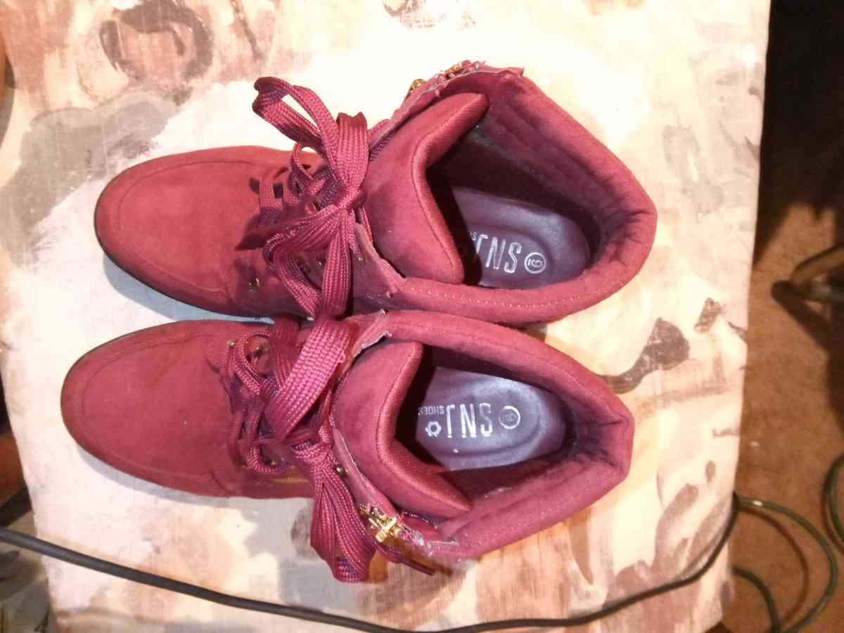 S NJ high top wedge shoes - Cave City, Arkansas - FleaMarketBay