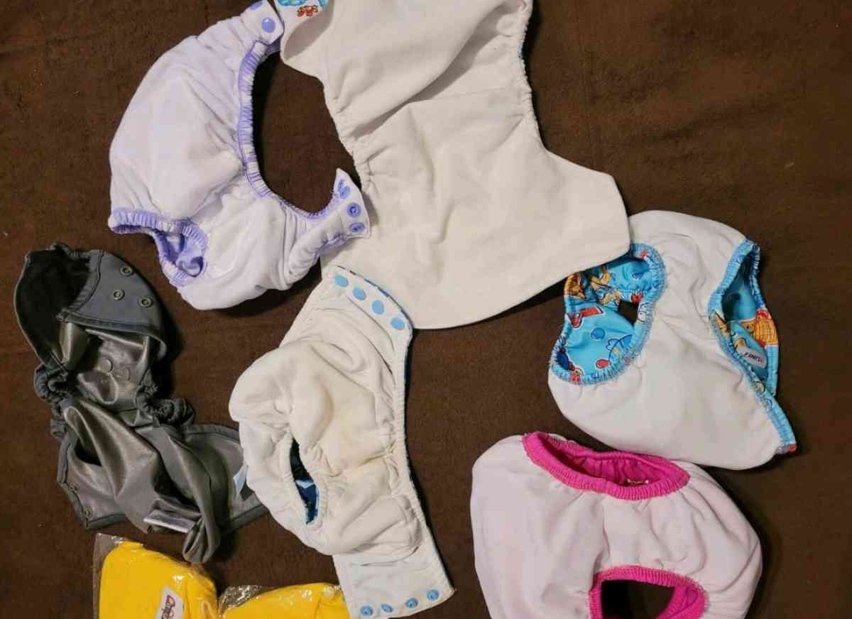 NEW 9 WASHABLE DIAPERS AND 30 PADS - Barton, Maryland - FleaMarketBay