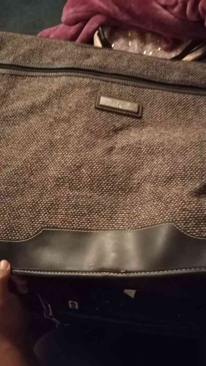 womens fansion bags - Battle Creek, Michigan - FleaMarketBay