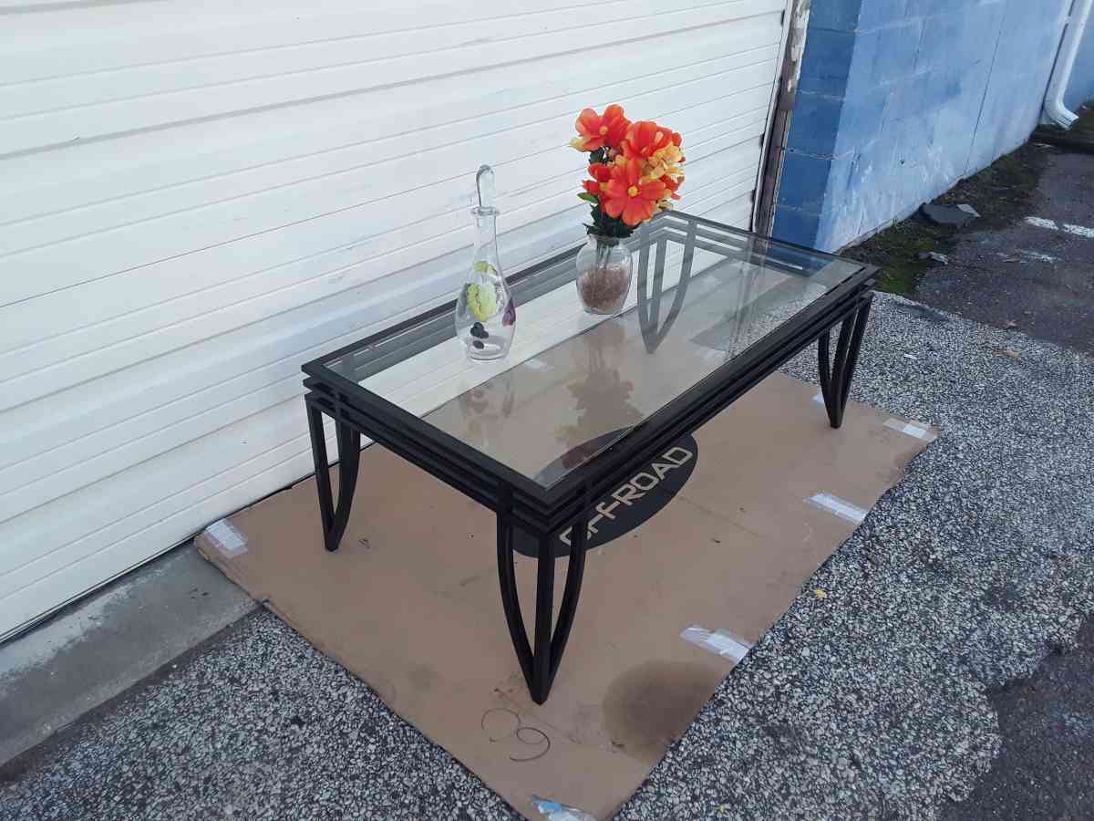 Nice Black All Steel Coffee Table Glass Top 48 X 24 X 18 - Williamstown, New Jersey - FleaMarketBay