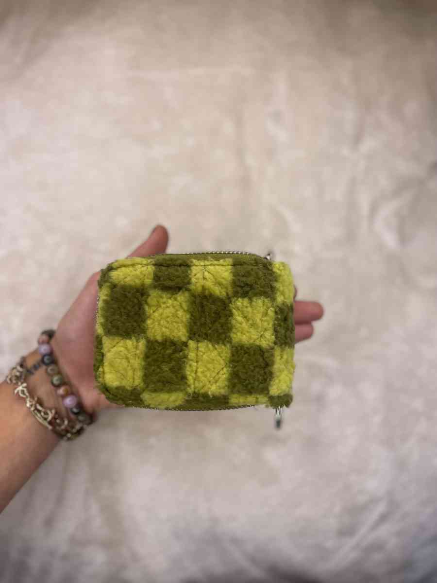 wallet - Alton, Utah - FleaMarketBay