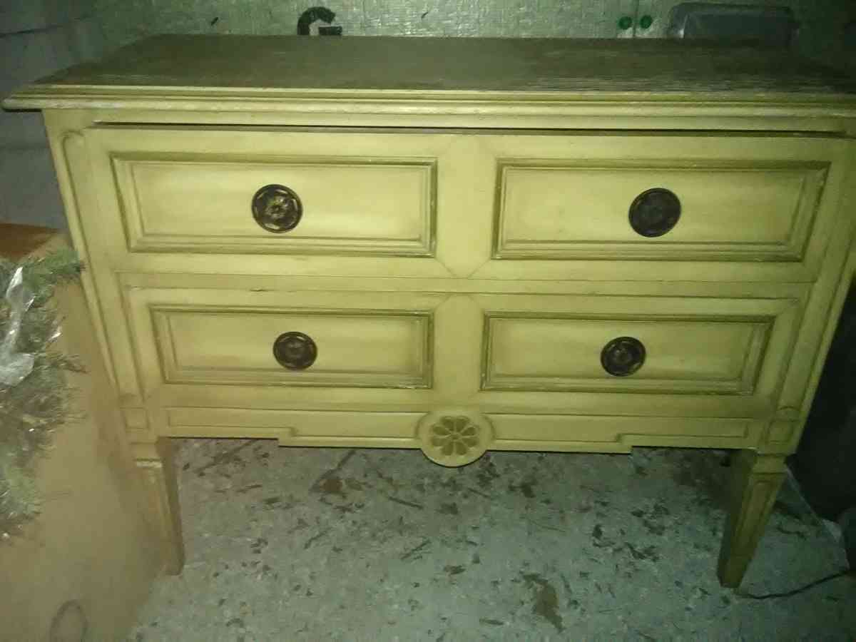 1800 Century dresser - Miami, Oklahoma