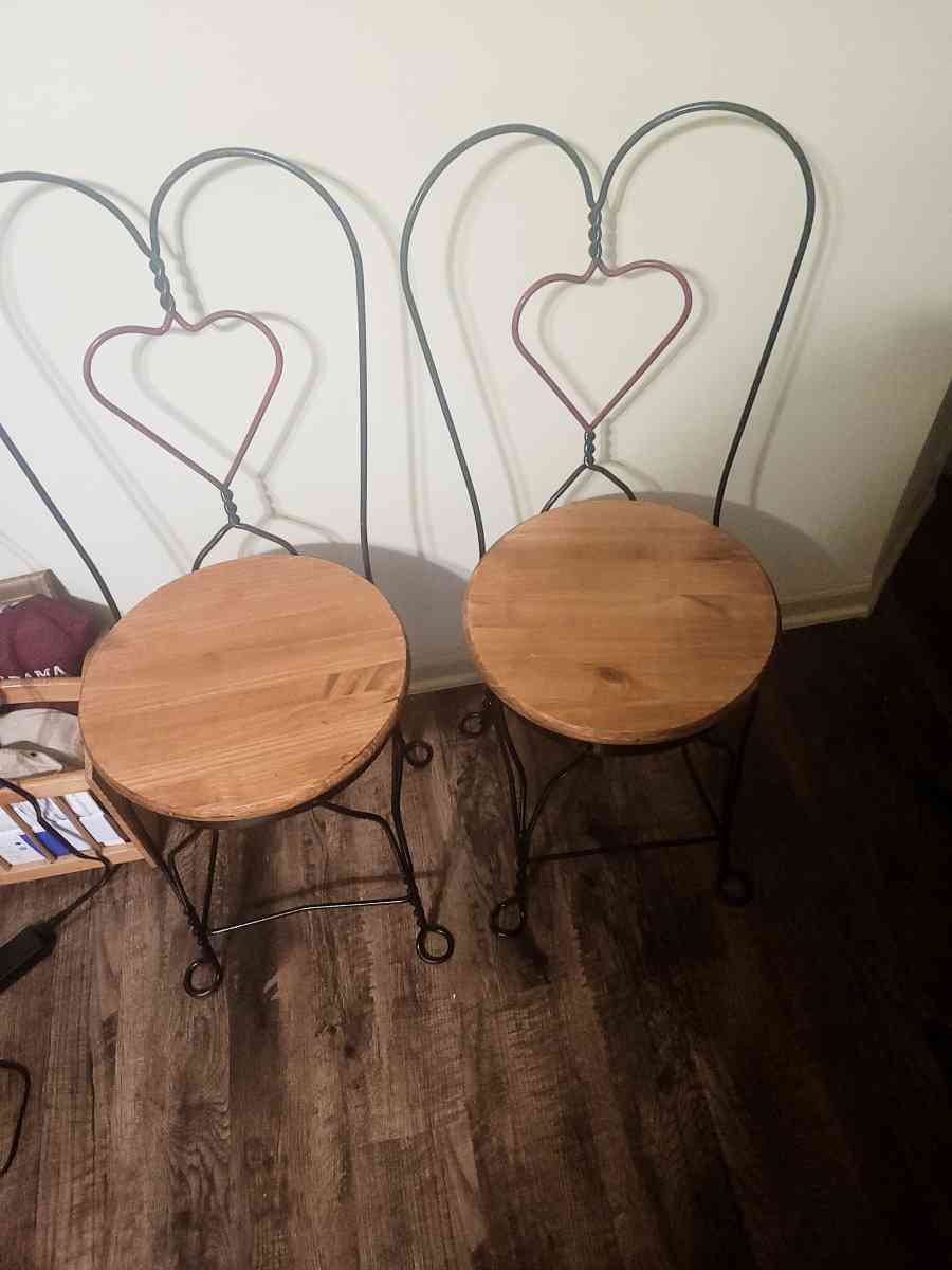 1840s wroughtiron ice cream parlor chairs - Guntersville, Alabama