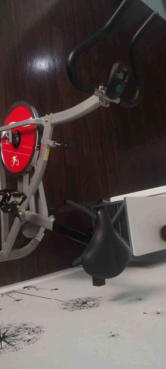 stationary Cycling Bike - Ocoee, Florida - FleaMarketBay