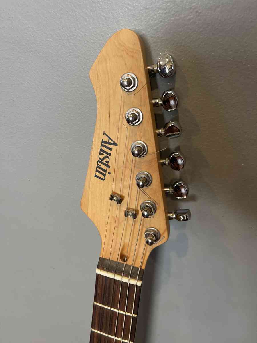 Austin left handed electric guitar - Lyndhurst, New Jersey - FleaMarketBay