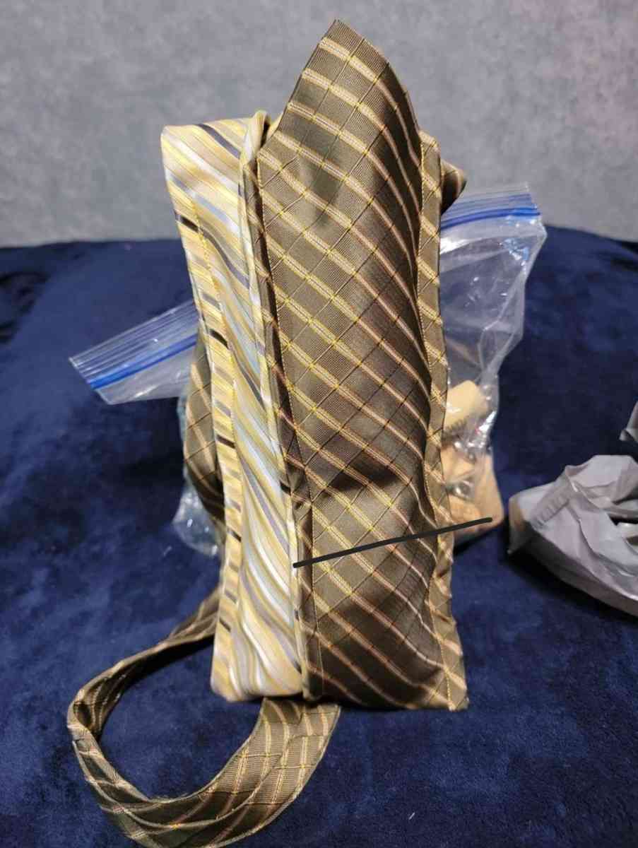 Tie purses Made By Me - Anderson, California - FleaMarketBay