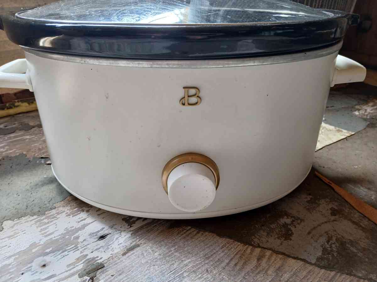 slow cooker   new - Spartanburg, South Carolina - FleaMarketBay