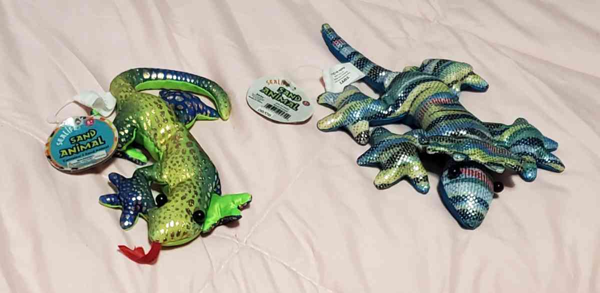 sand animals - Arvada, Colorado - FleaMarketBay