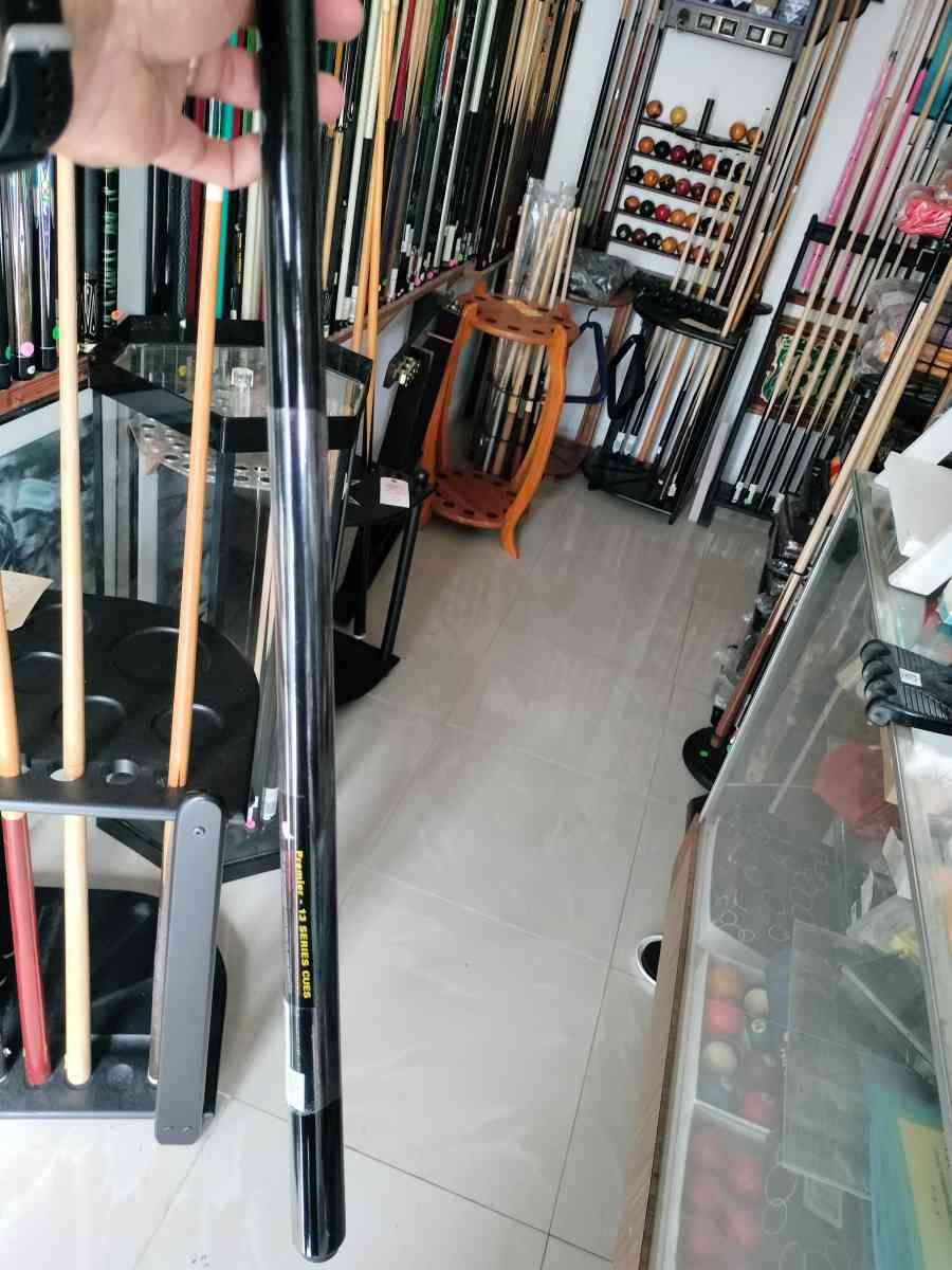 cue sticks - Miami, Florida - FleaMarketBay
