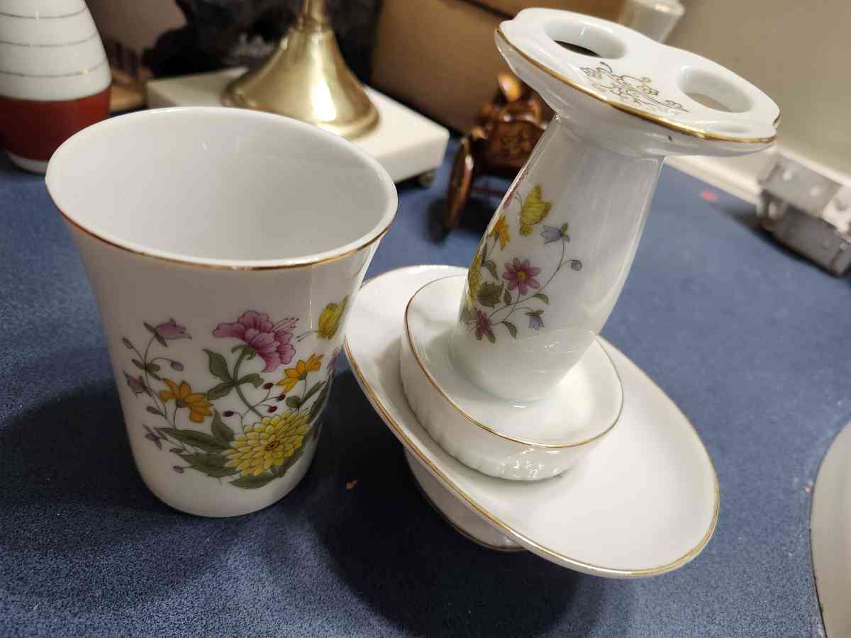 household items - Lumberton, North Carolina - FleaMarketBay