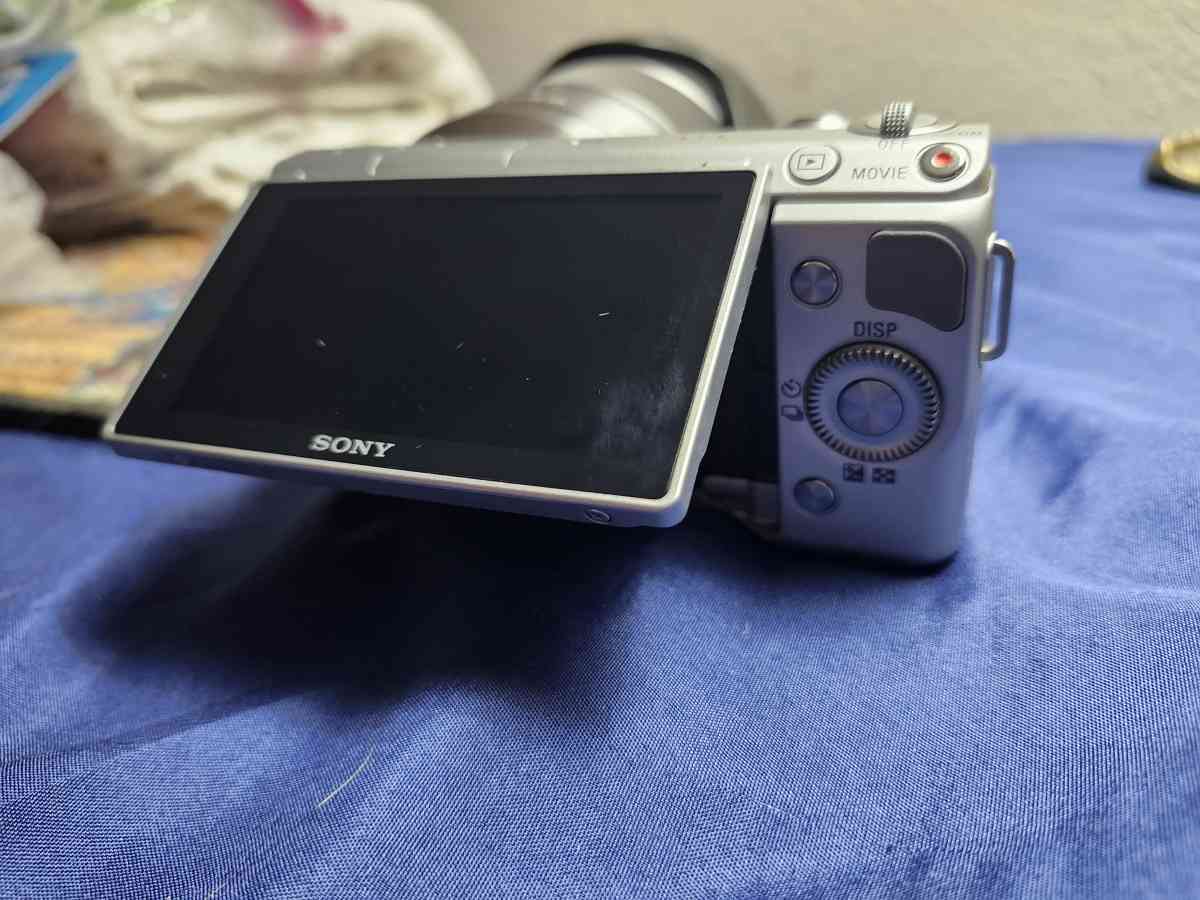 Sony Touchscreen Digital camera - Redmond, Oregon - FleaMarketBay