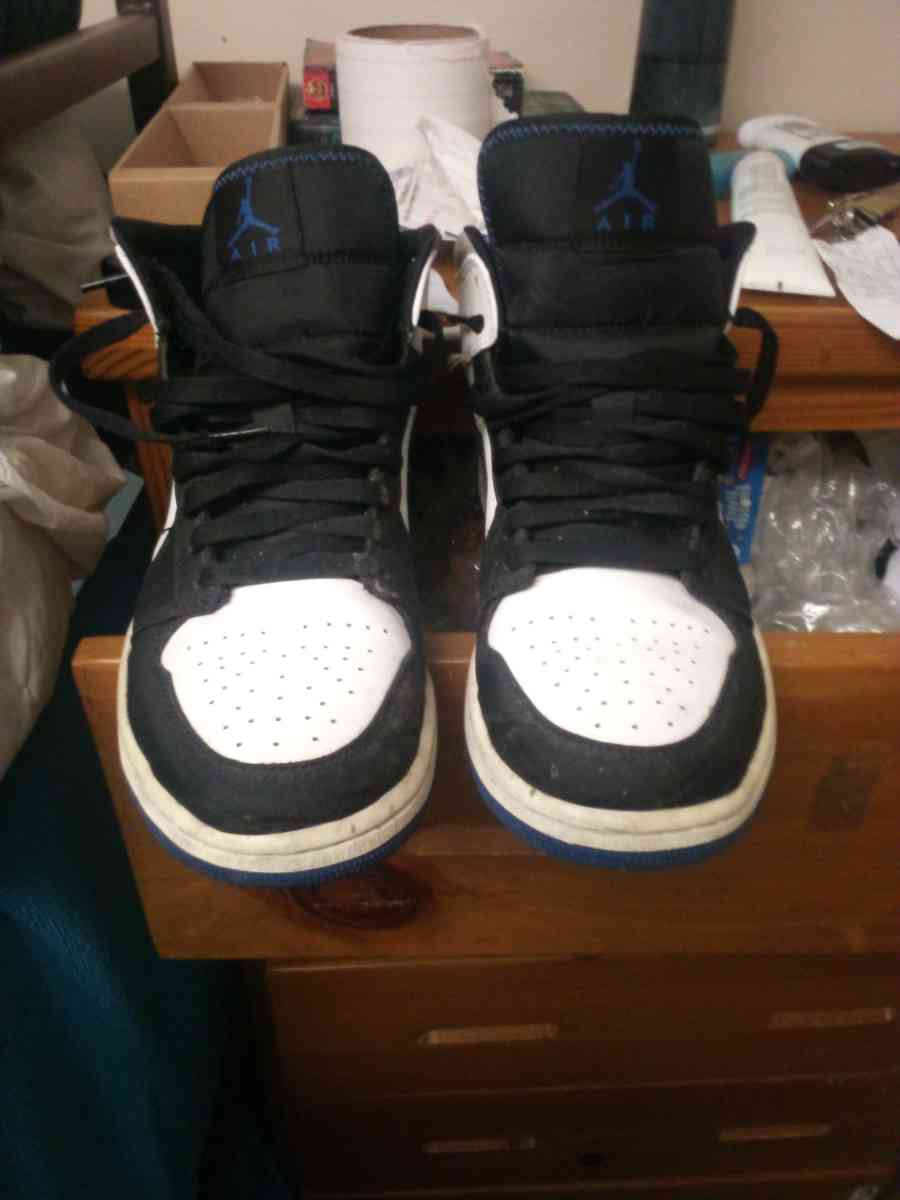 Nike Air Jordan 1 SE - Philadelphia, Pennsylvania - FleaMarketBay