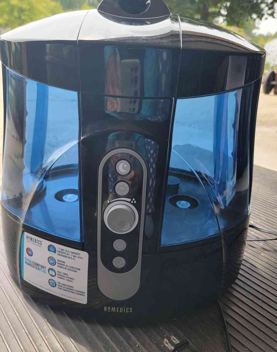 HoMedics Total Comfort Humidifier Plus Open Box - Wayne, Michigan - FleaMarketBay