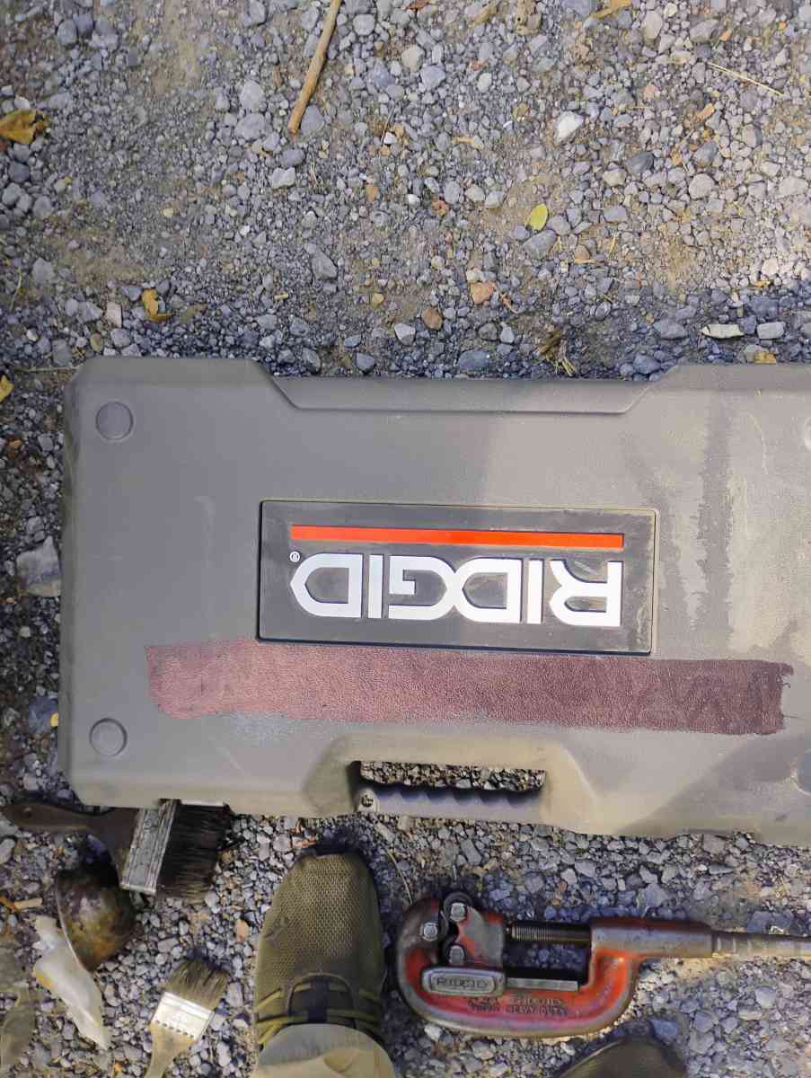 Ridgid pipe threading set