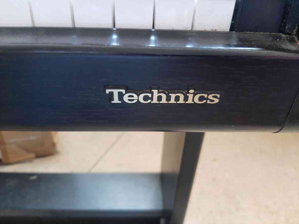 Technics Digital Piano - Landrum, South Carolina - FleaMarketBay