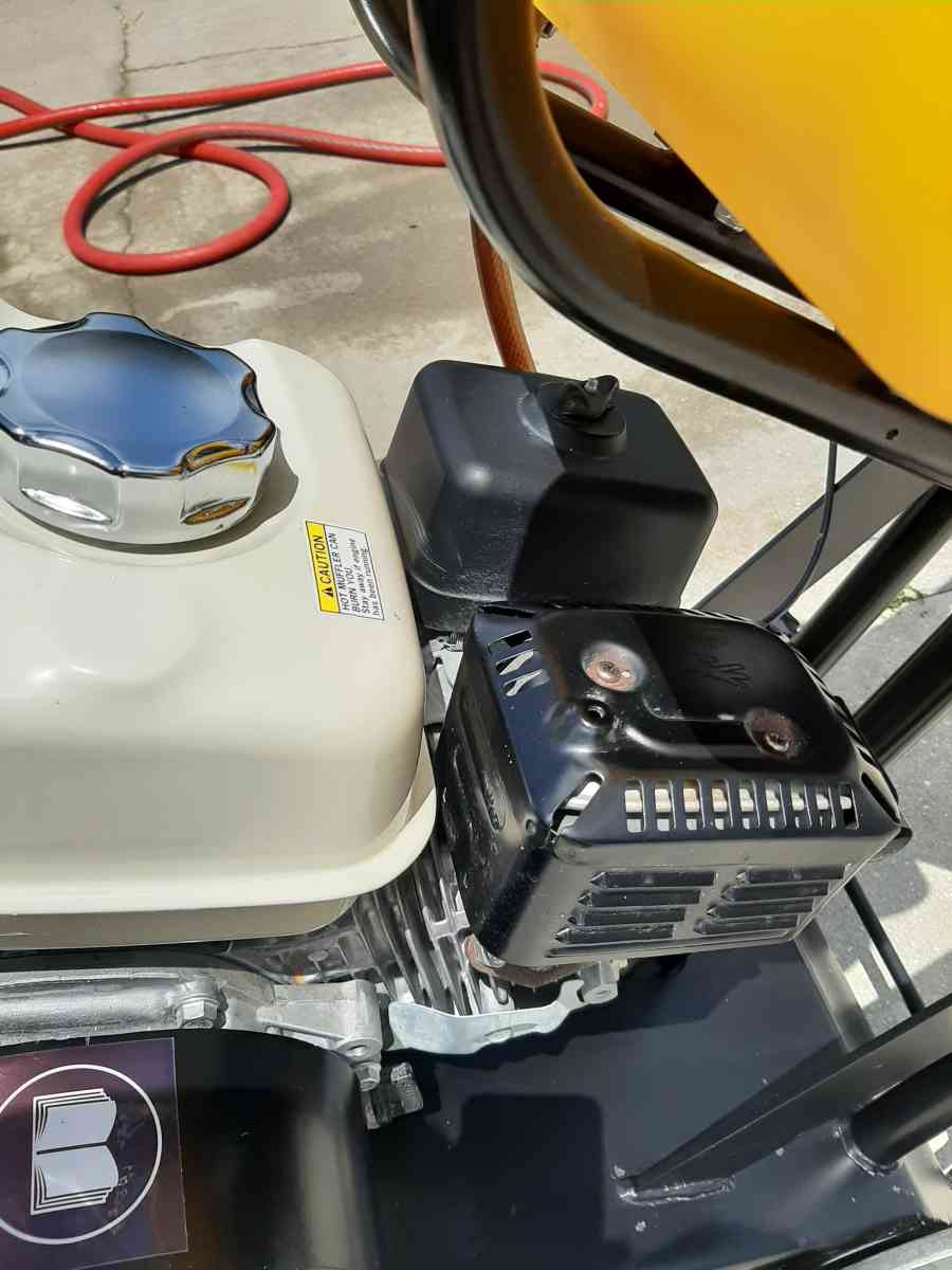 STARK USA 55 HP Concrete CutOff Walk Behind Saw Powered By H - Fort Myers, Florida - FleaMarketBay