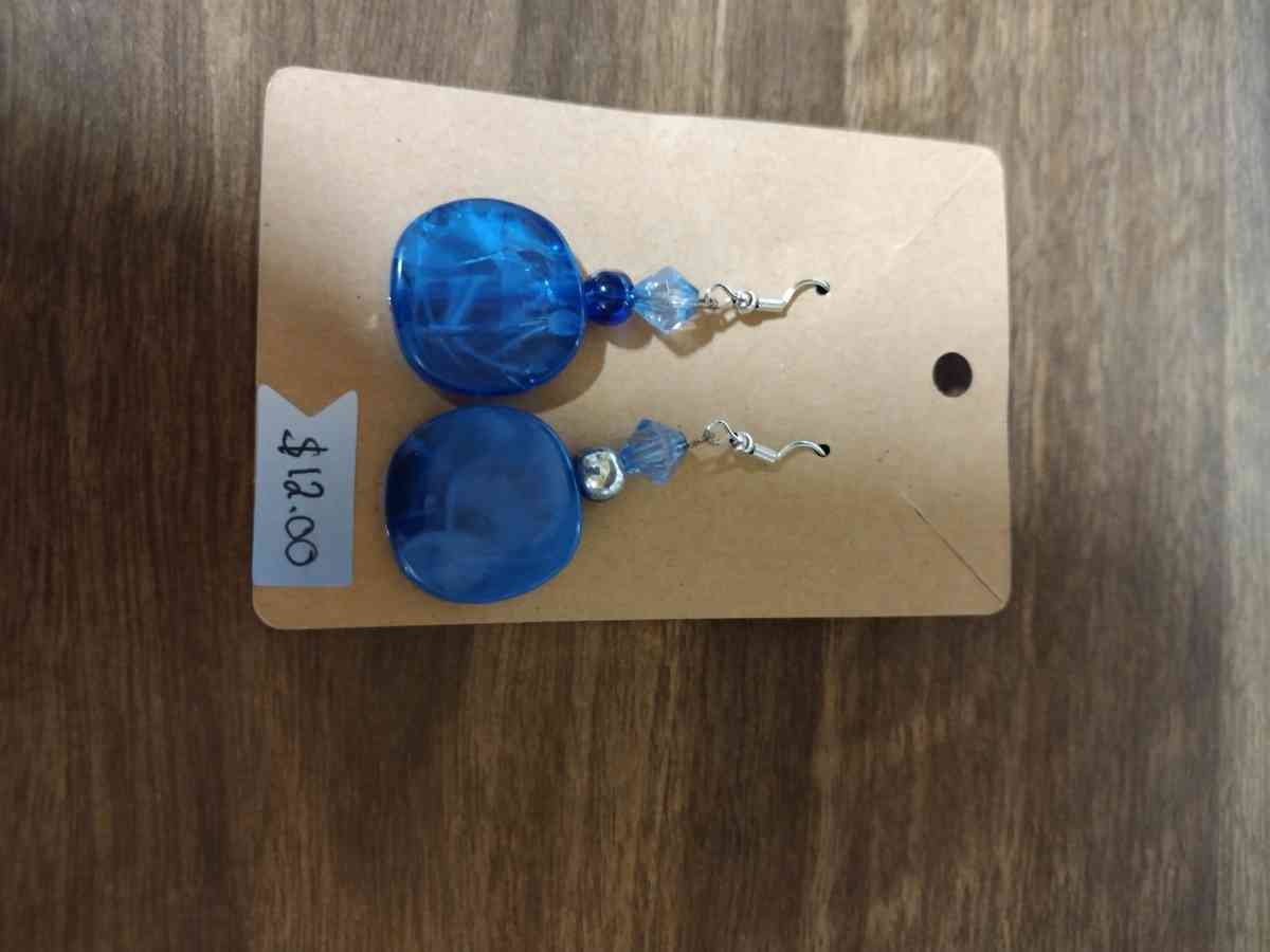 Beaded earrings - Conway, Arkansas - FleaMarketBay