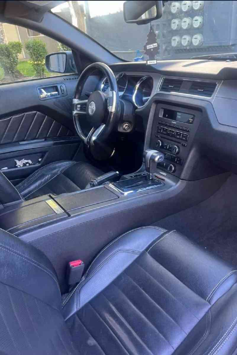 Mustang GT - Sacramento, California - FleaMarketBay