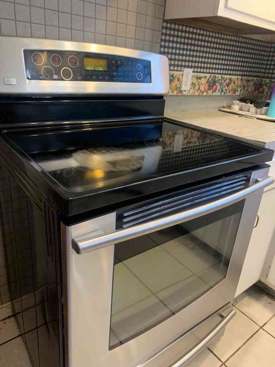 lg stove - Clinton, Tennessee - FleaMarketBay