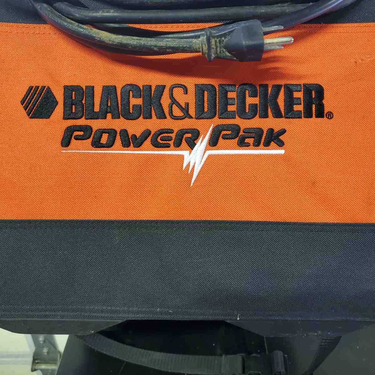 Firestorm Power Pack Bag With Power Strip  Black and Decker - Rock Island, Tennessee