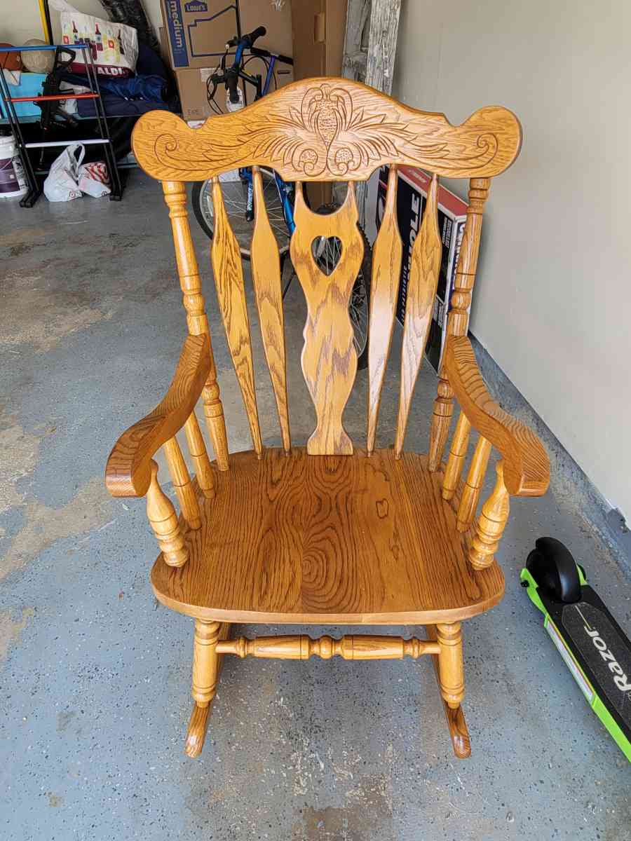 Rocking Chair - Hoffman Estates, Illinois