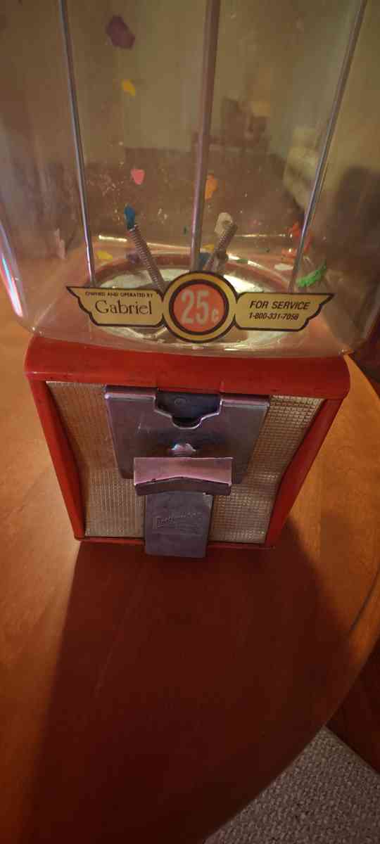 Vintage Northwestern Gumball Machine With Key - Wayne, New Jersey - FleaMarketBay