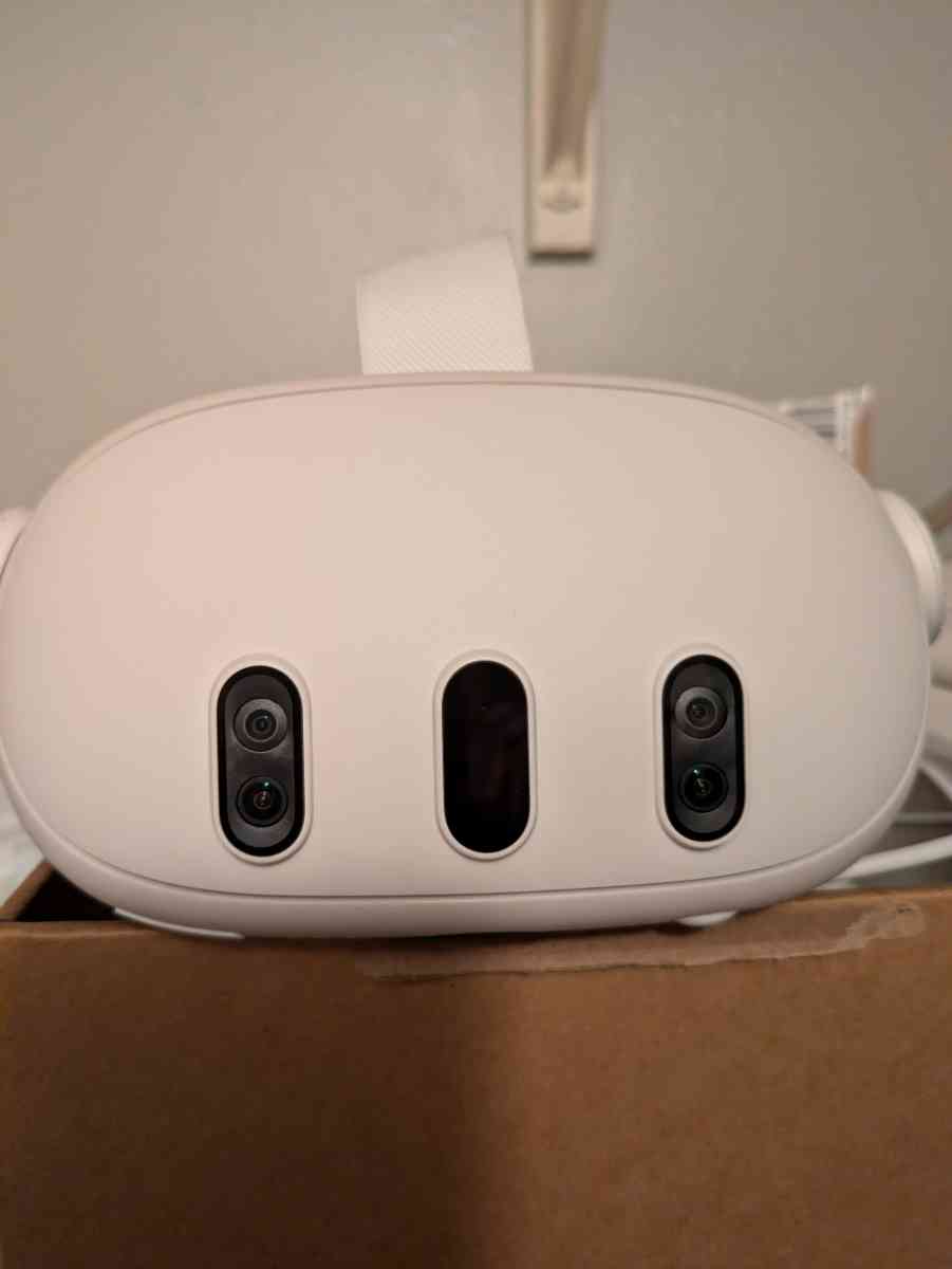 Meta Quest 3  128GB - Converse, Texas - FleaMarketBay