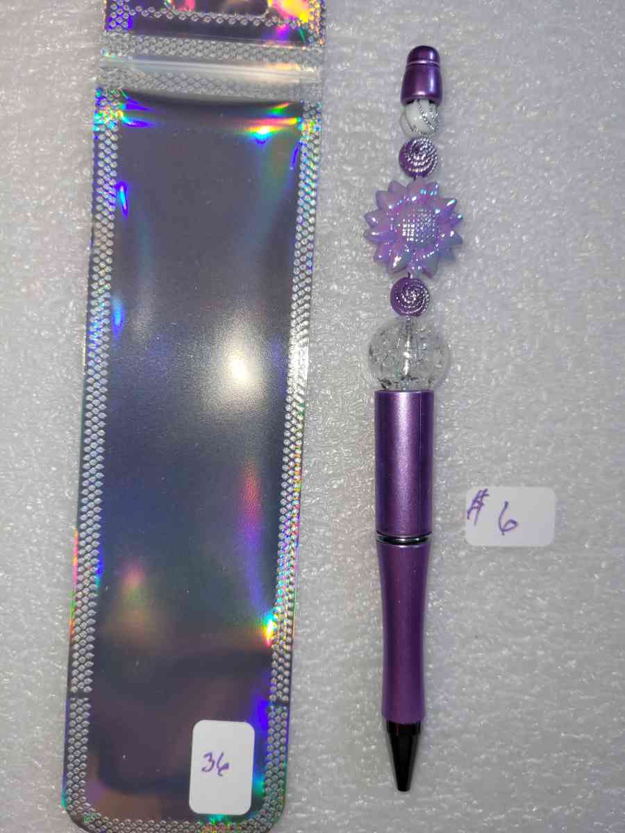Hand beaded pens   Black ink - Bullhead City, Arizona - FleaMarketBay