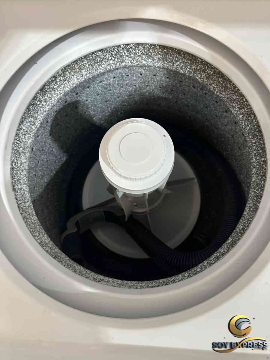 Whirlpool combo 24W washer and dryer electric - Miami, Florida - FleaMarketBay