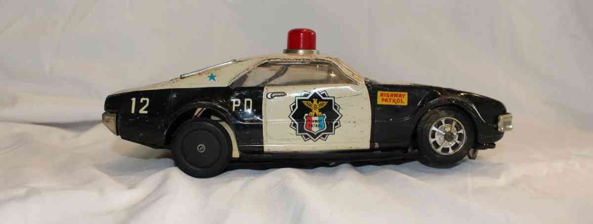 VINTAGE BANDAI HIGHWAY PATROL POLICE CAR TIN BATT - Fort Worth, Texas - FleaMarketBay