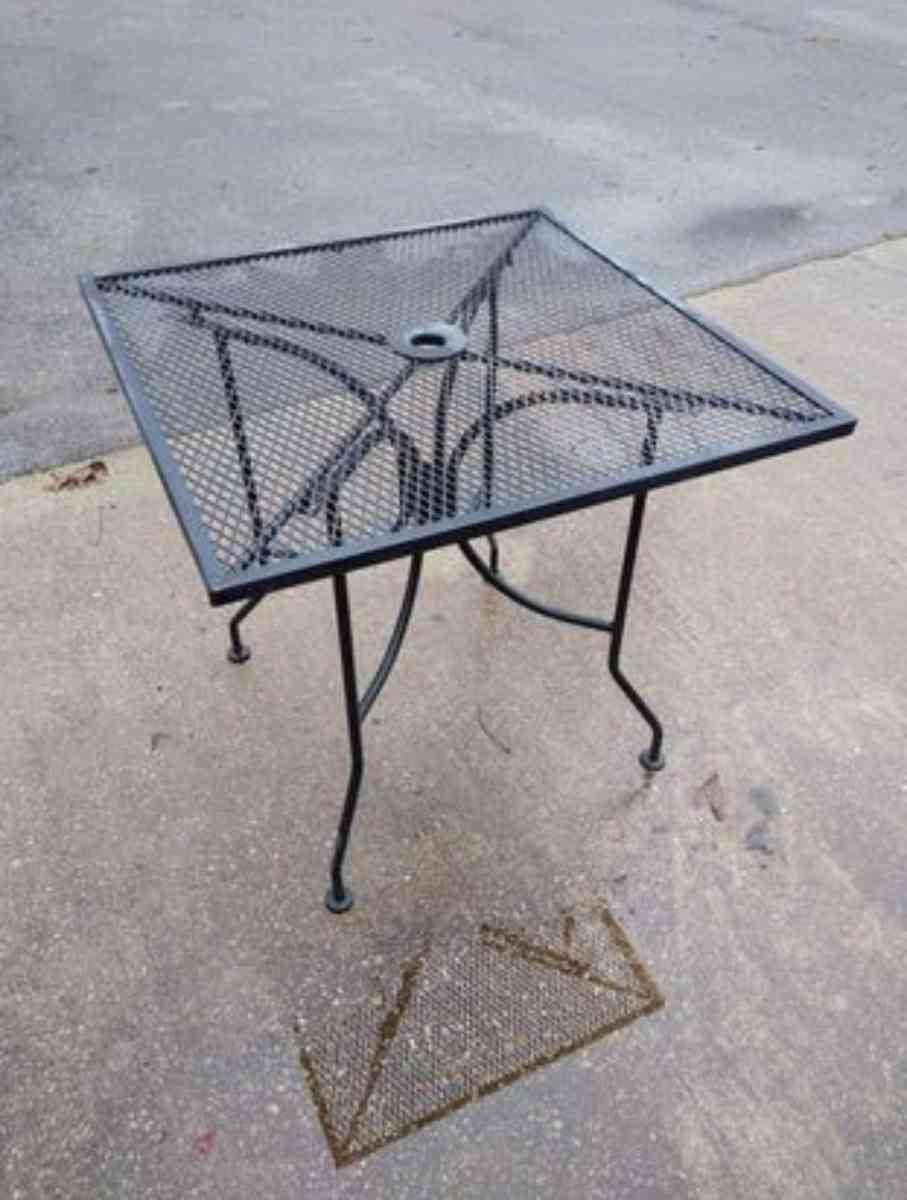 Wrought Iron Patio Table 30X30X29 Black   RRR Furniture - Rock Island, Tennessee