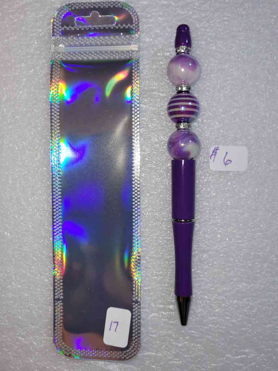 Hand beaded pens    Black ink - Bullhead City, Arizona - FleaMarketBay