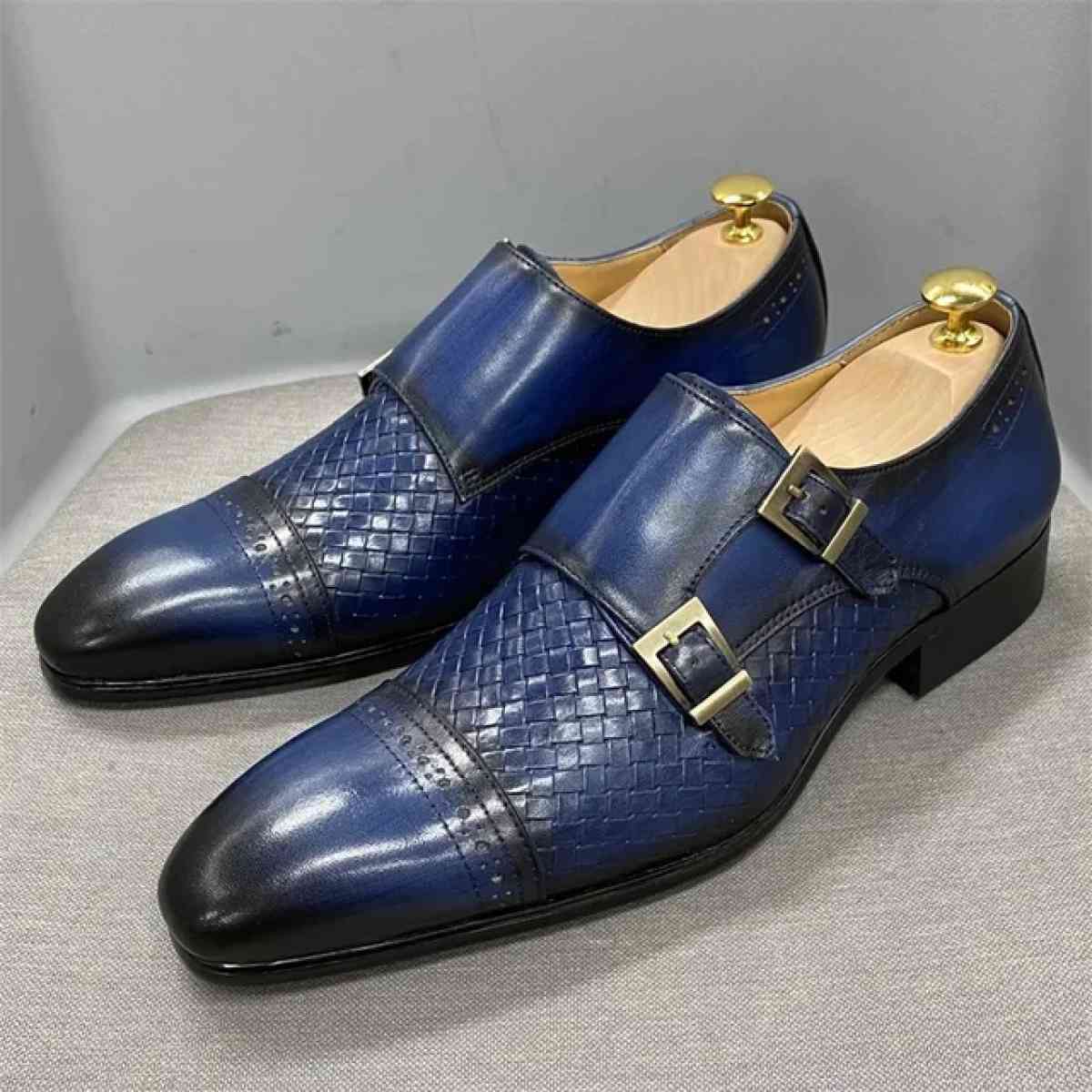 men classic dress shoes - Saint Louis, Missouri