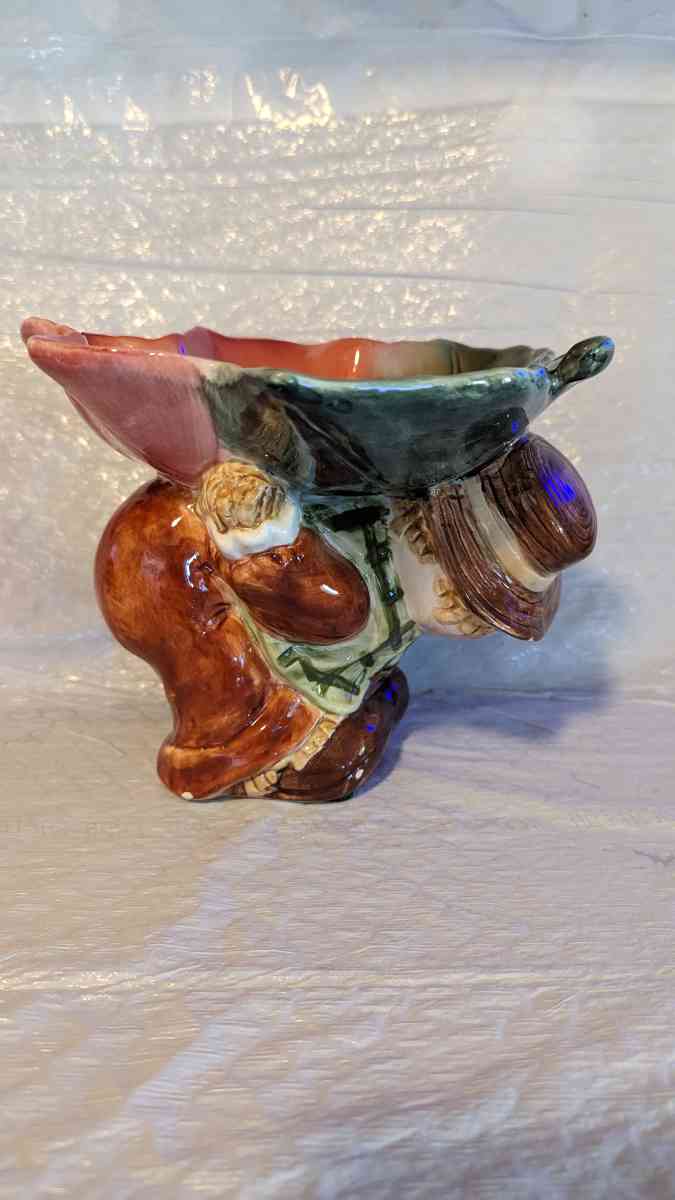 Vintage WCL Ceramic Scarecrow Holding a Leaf Dish on His Bac - Phoenix, Arizona - FleaMarketBay