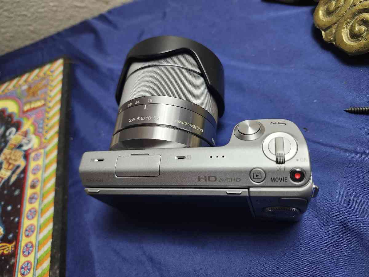 Sony Touchscreen Digital camera - Redmond, Oregon - FleaMarketBay
