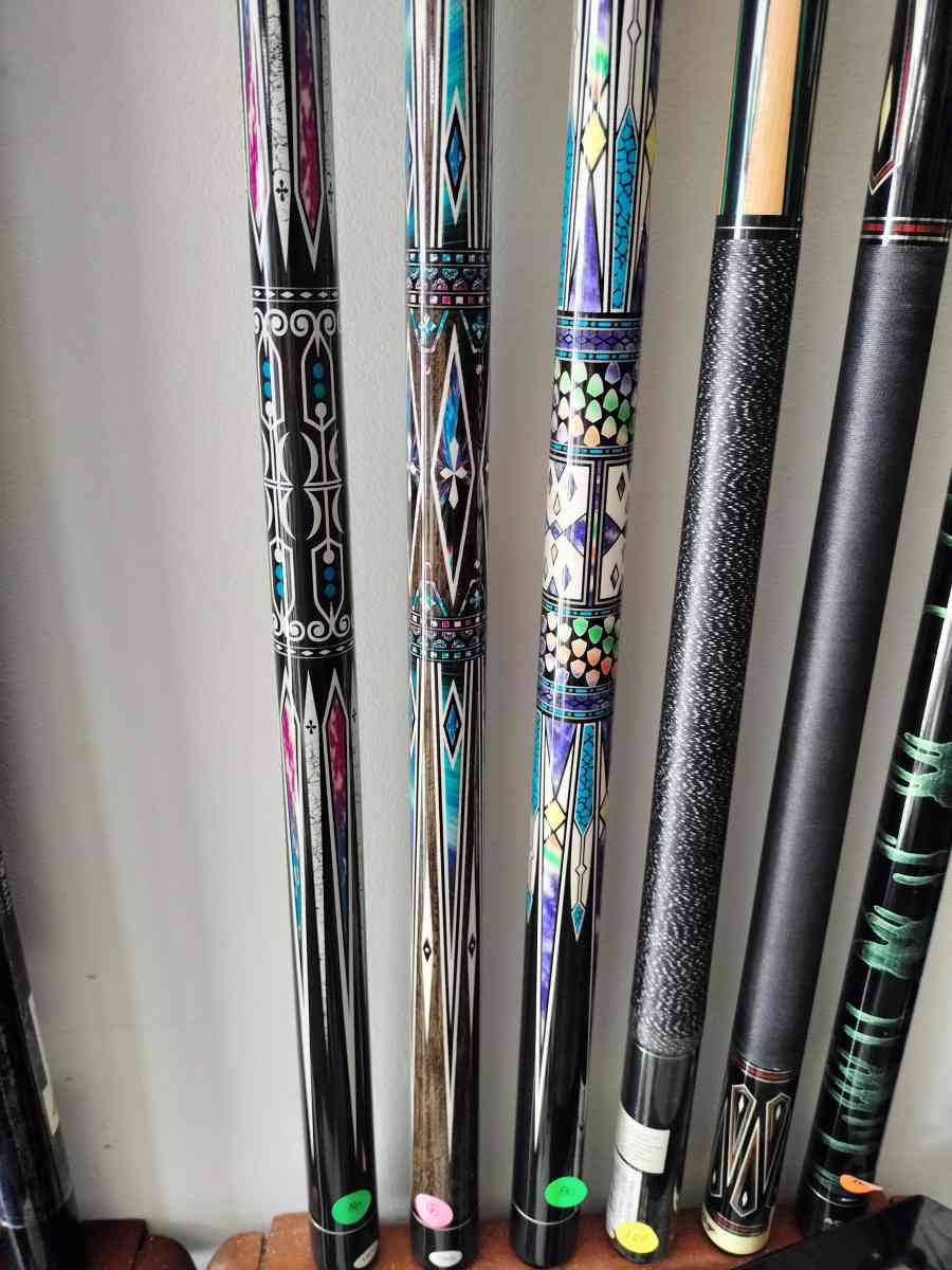cue sticks - Miami, Florida - FleaMarketBay