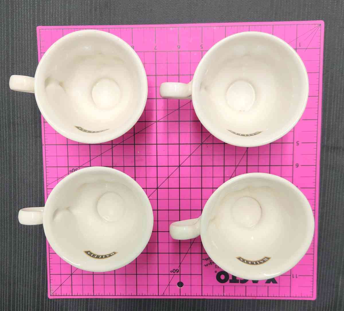 Vintage Helen Hunt Signed Collectible Winking Girl Baileys 4 - Kenner, Louisiana - FleaMarketBay